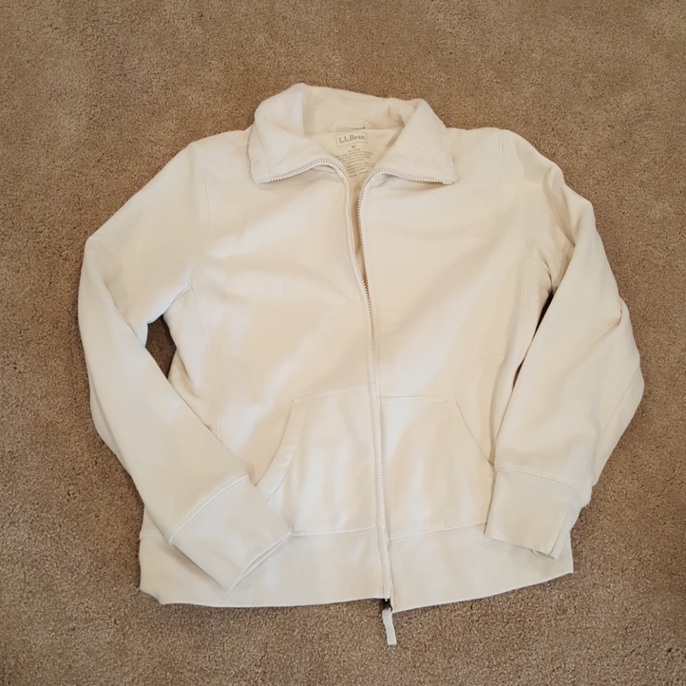 Women's zip up sweatshirt